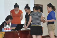 刘颖老师为学员答疑