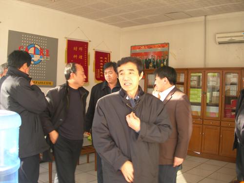 北京市民政局社团办主任李明利检查指导工作