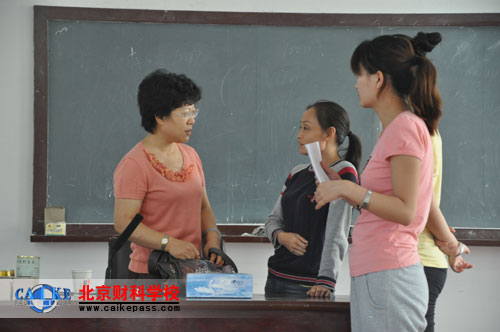 叶青老师为学员答疑