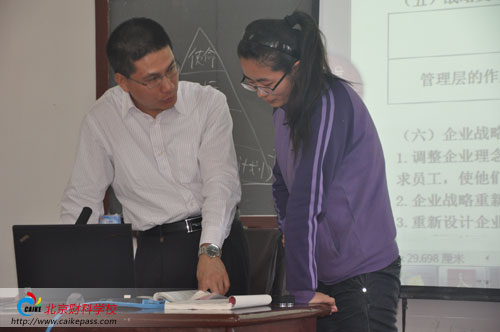 杭建平老师为学员答疑